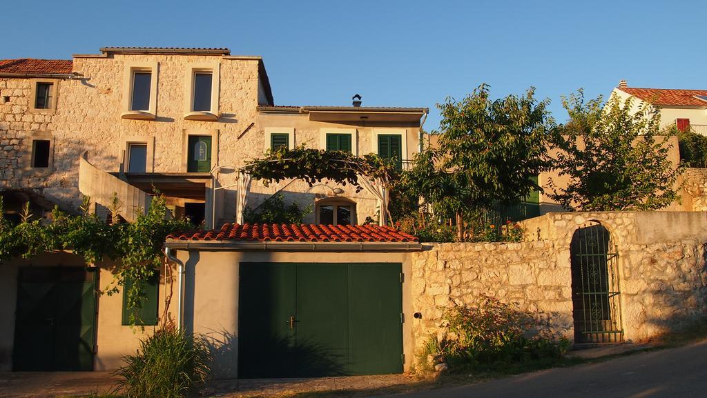Holiday Home Oliva Bilice Exterior photo